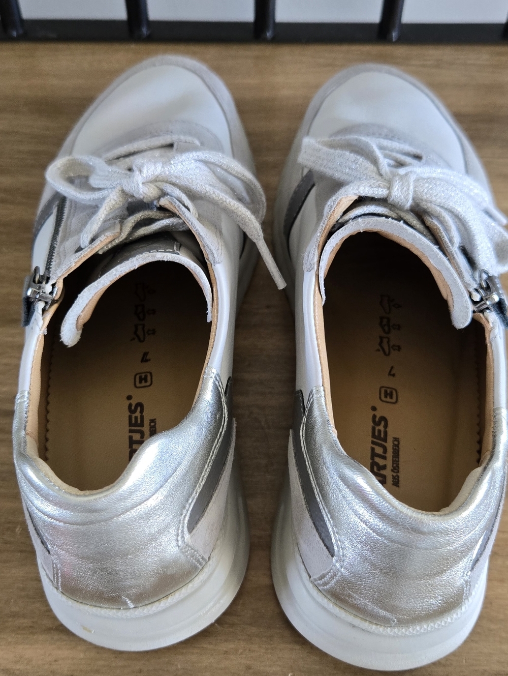 Women's Hartjes Wave Shoe - Aluminium/Eisgrau Color - Picture 8 of 11